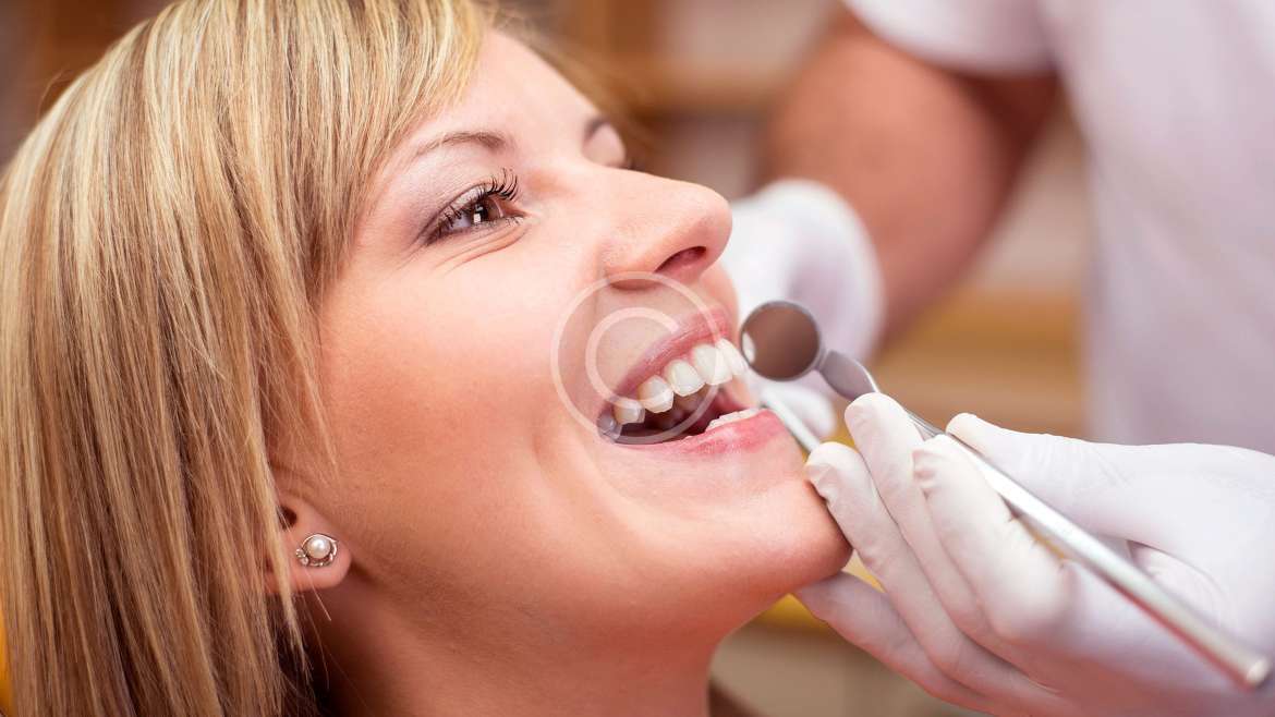 Aflați de ce implanturile dentare sunt următoarea mare noutate